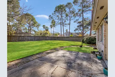 2819 W Birchdale Drive, Missouri City, TX 77489 - Photo 11