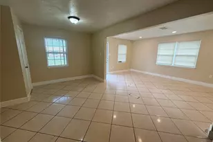 2330 Hillshire Dr, Deer Park, TX 77536 - Photo 3