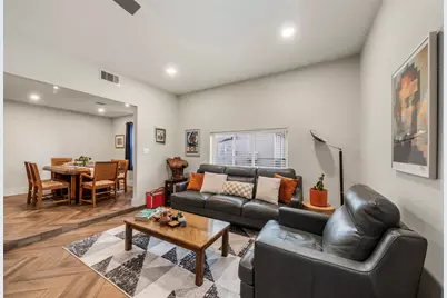 1913 Thonig Road, Houston, TX 77055 - Photo 7