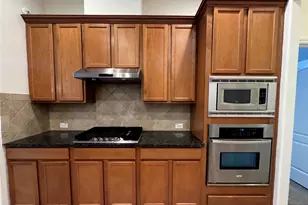 9023 Kinnel Ln, Tomball, TX 77375 - Photo 11