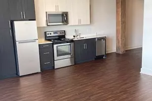 806 Sampson St, Houston, TX 77003 - Photo 9