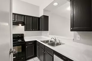 7719 Cambridge St, Houston, TX 77054 - Photo 7