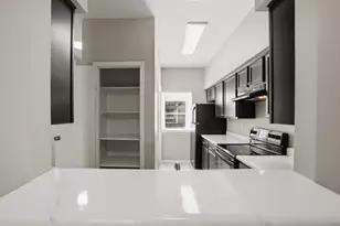 7719 Cambridge St, Houston, TX 77054 - Photo 1