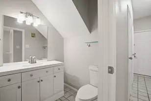 7719 Cambridge St, Houston, TX 77054 - Photo 13