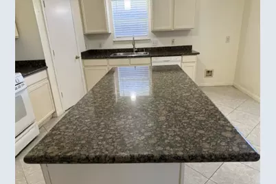 9323 Eaglewood Spring Drive, Houston, TX 77083 - Photo 7