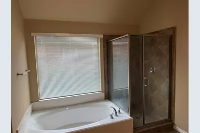 4418 Long Creek Drive, Fresno, TX 77545 - Photo 17