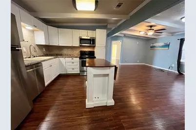 318 Marine Way, Freeport, TX 77541 - Photo 3