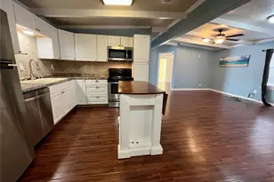 318 Marine Way, Freeport, TX 77541 - Photo 3