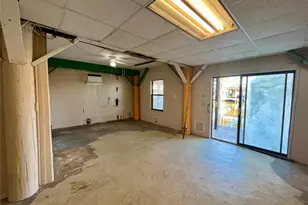 318 Marine Way, Freeport, TX 77541 - Photo 19