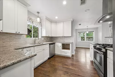 427 Biscayne Boulevard, El Lago, TX 77586 - Photo 13