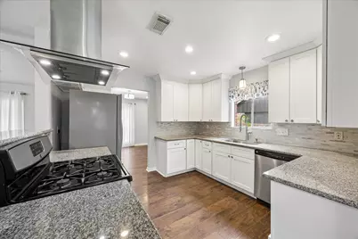 427 Biscayne Boulevard, El Lago, TX 77586 - Photo 11