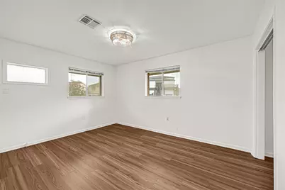 2515 Baycrest Dr, Houston, TX 77058 - Photo 15