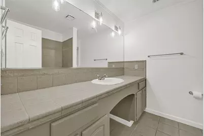 2515 Baycrest Dr, Houston, TX 77058 - Photo 17