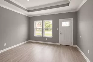 430 Shamrock St, Beaumont, TX 77701 - Photo 3
