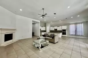 13326 Lake Chesdin Rd, Houston, TX 77044 - Photo 11