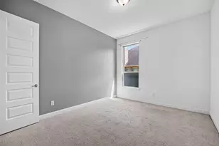 13326 Lake Chesdin Rd, Houston, TX 77044 - Photo 27