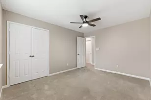 1807 Heather Cove Ct, Houston, TX 77062 - Photo 33