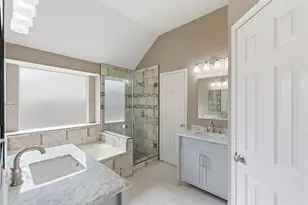 1807 Heather Cove Ct, Houston, TX 77062 - Photo 23