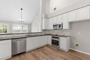 1807 Heather Cove Ct, Houston, TX 77062 - Photo 19