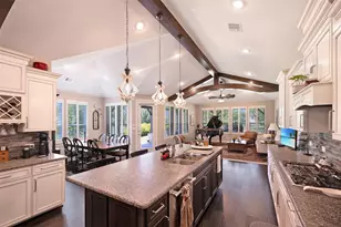12050 White Oak Ranch Dr, Conroe, TX 77304 - Photo 11