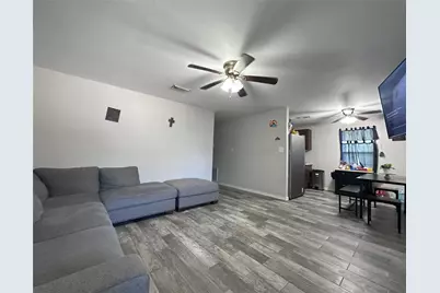 1313 Muncy Street, El Campo, TX 77437 - Photo 5