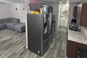 1313 Muncy St, El Campo, TX 77437 - Photo 9