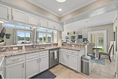 65 April Point Drive S, Montgomery, TX 77356 - Photo 9