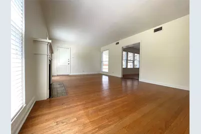 2102 Milford Street #1, Houston, TX 77098 - Photo 5