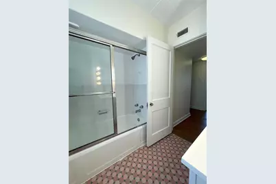2102 Milford Street #1, Houston, TX 77098 - Photo 21