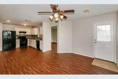 5119 Panay Park Drive, Houston, TX 77048 - Photo 5