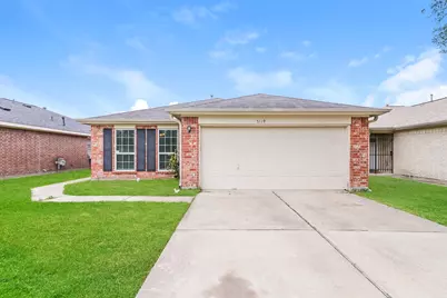 5119 Panay Park Drive, Houston, TX 77048 - Photo 1