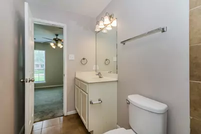 5119 Panay Park Drive, Houston, TX 77048 - Photo 13