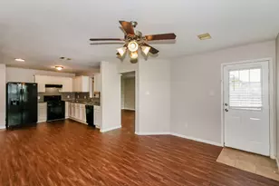 5119 Panay Park Dr, Houston, TX 77048 - Photo 5