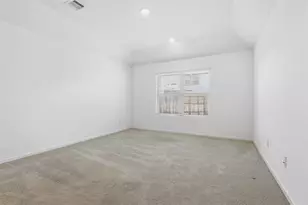 9527 Twilight Briar Ln, Baytown, TX 77521 - Photo 19