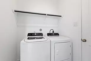 9527 Twilight Briar Ln, Baytown, TX 77521 - Photo 11