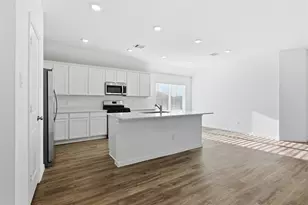 9527 Twilight Briar Ln, Baytown, TX 77521 - Photo 7