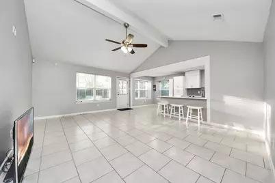 10203 Hollow Canyon Dr Drive, Sugar Land, TX 77498 - Photo 5