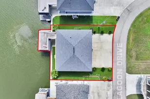 1295 Lagoon Dr, Crystal Beach, TX 77650 - Photo 3