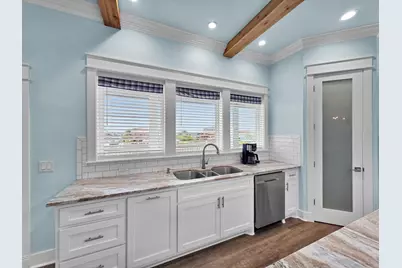 1295 Lagoon Drive, Crystal Beach, TX 77650 - Photo 27