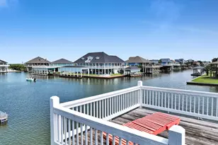 1295 Lagoon Dr, Crystal Beach, TX 77650 - Photo 15