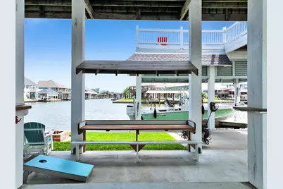 1295 Lagoon Drive, Crystal Beach, TX 77650 - Photo 11