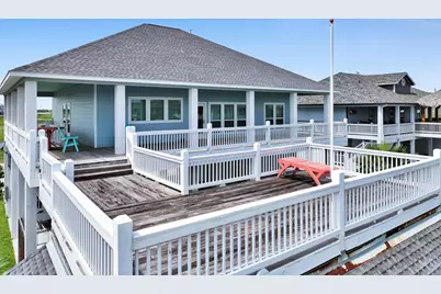 1295 Lagoon Drive, Crystal Beach, TX 77650 - Photo 13