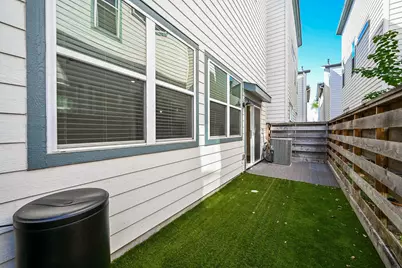 651 Press Street, Houston, TX 77020 - Photo 19