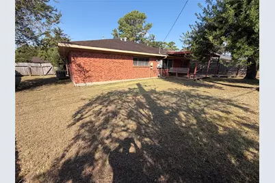 7202 Deep Forest Drive, Houston, TX 77088 - Photo 19