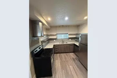 4630 Woodside Street #1, Houston, TX 77023 - Photo 5