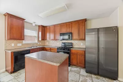 8307 Cove Timbers Lane, Tomball, TX 77375 - Photo 3