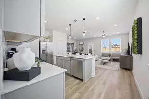 11435 Evergreen Harvest Dr, Houston, TX 77040 - Photo 5