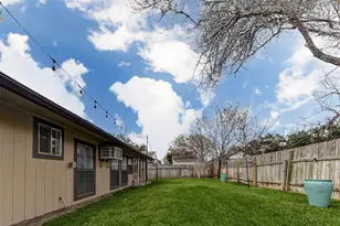 6724 Pickett Dr, Richmond, TX 77469 - Photo 39