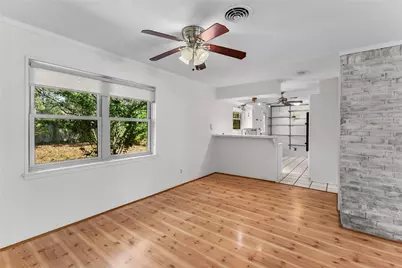 1911 Manila Lane, Houston, TX 77043 - Photo 17