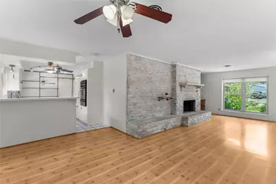 1911 Manila Lane, Houston, TX 77043 - Photo 11